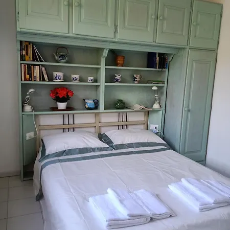 L' Eden Di Erasmo Apartment *