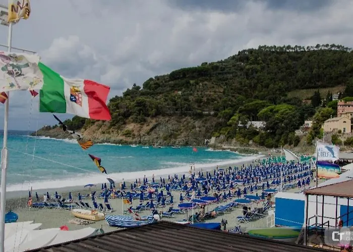 L' Eden Di Erasmo דירה *